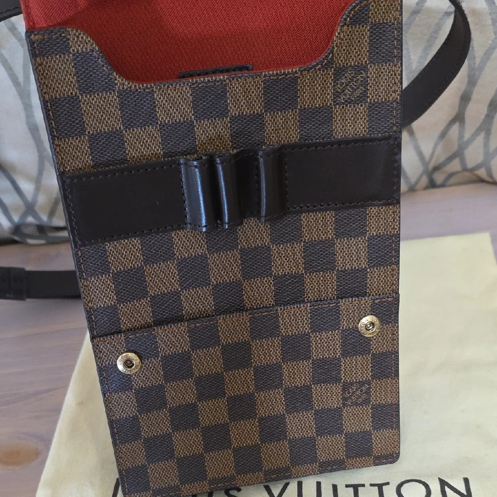 Louis Vuitton Dark Brown Checkered Messenger Bag With Dust Bag And Podhmark COA